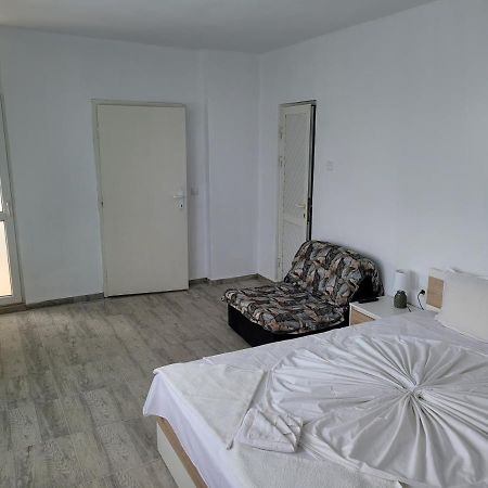Guest House Evtimov Πριμόρσκο Εξωτερικό φωτογραφία